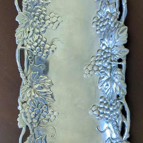 Arthur Court Vintage Grape Pattern Oblong Tray - Picture 4 of 6
